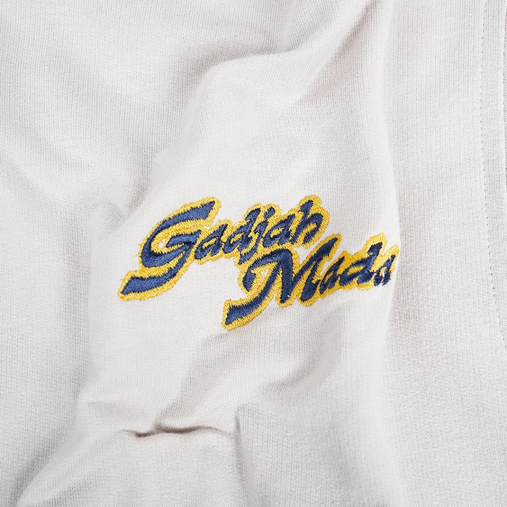 Hoodie Merch UGM x Dagadu