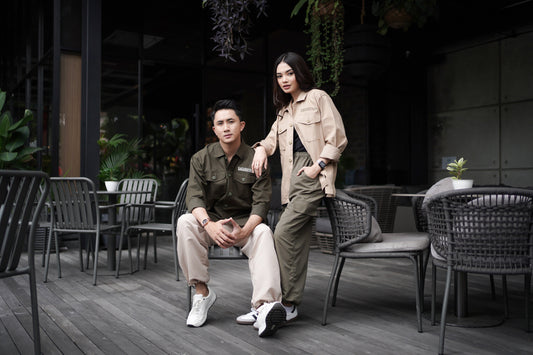 6 Ide Outfit Celana Cargo Pria: Simpel, Maskulin, dan Stylish