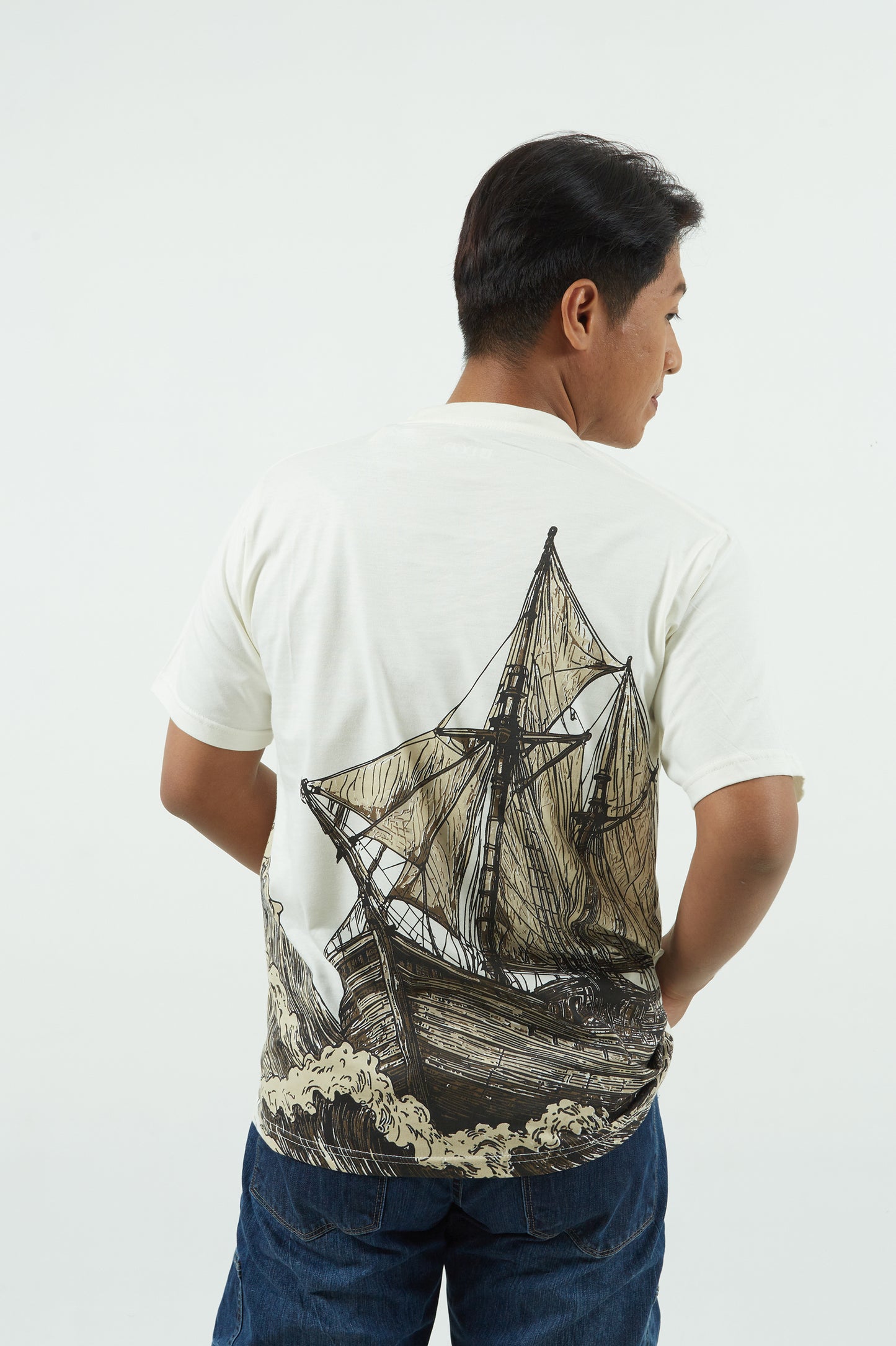 Dagadu Kaos Pinisi - Off White