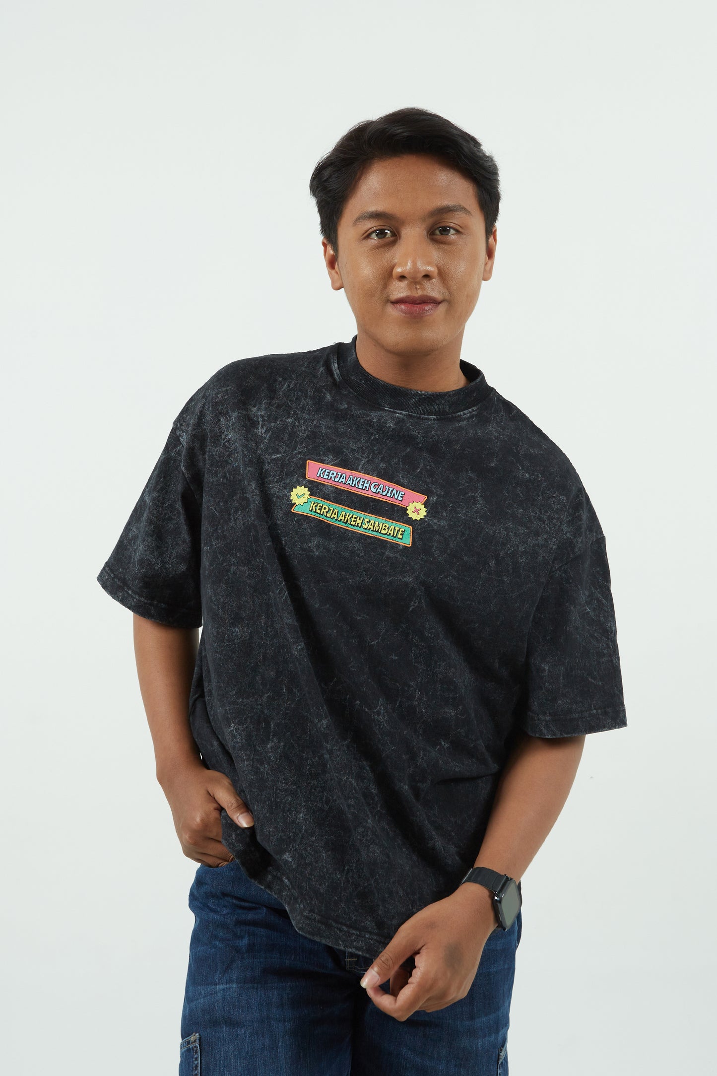 Dagadu Kaos Boxy Washed  Kerja Akeh - Black