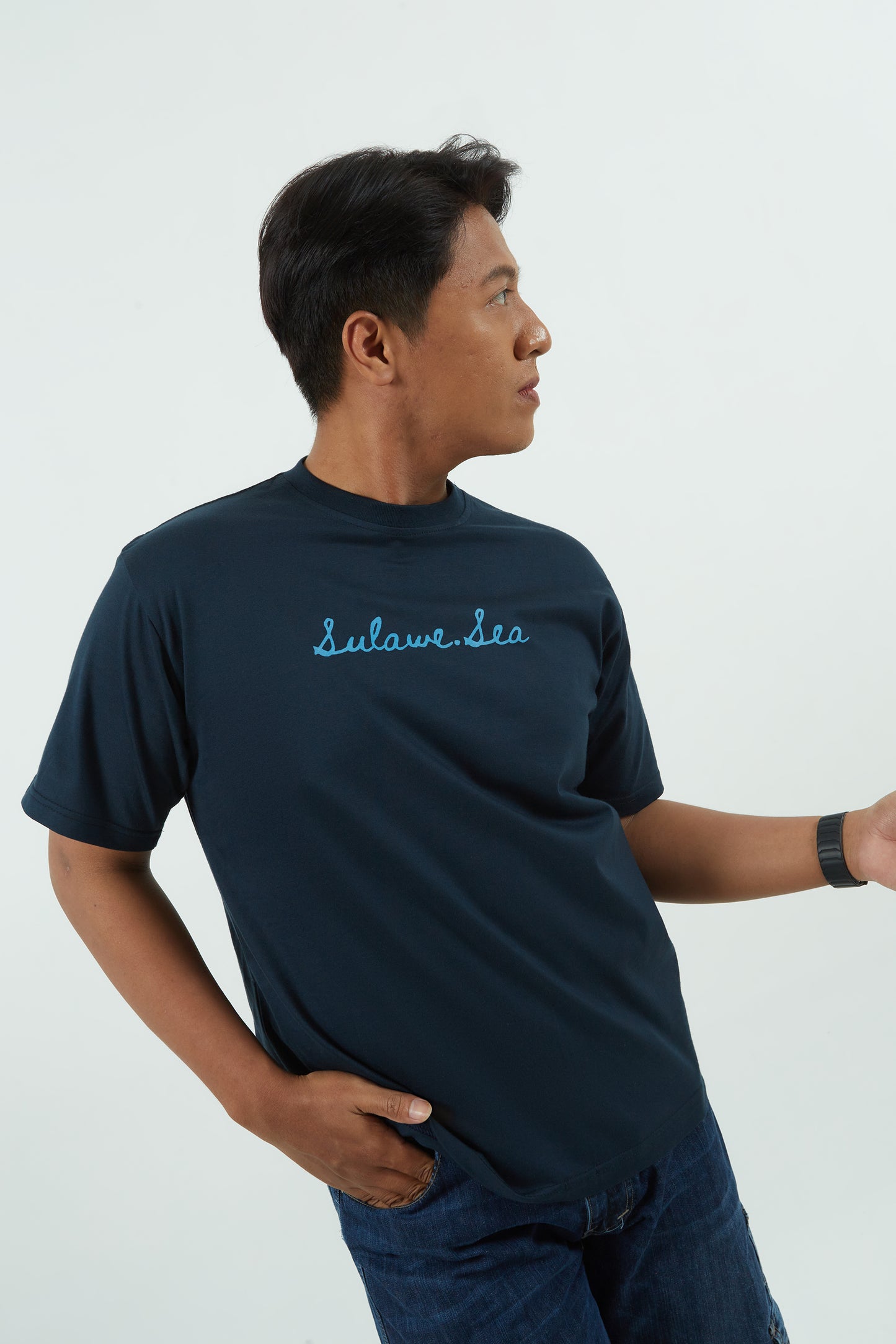 Dagadu Kaos Sulawesea - Biru Navy