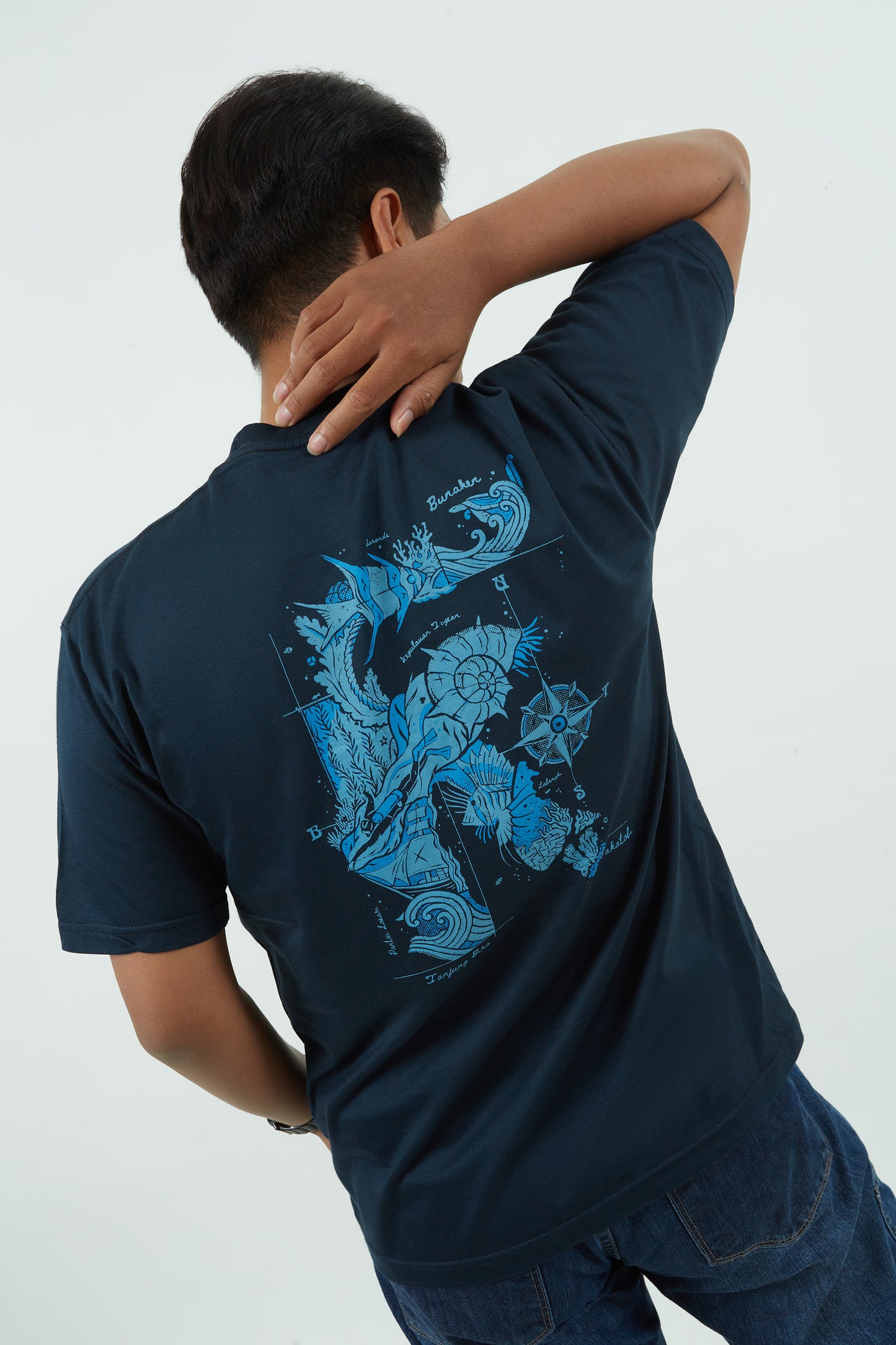 Dagadu Kaos Sulawesea - Biru Navy