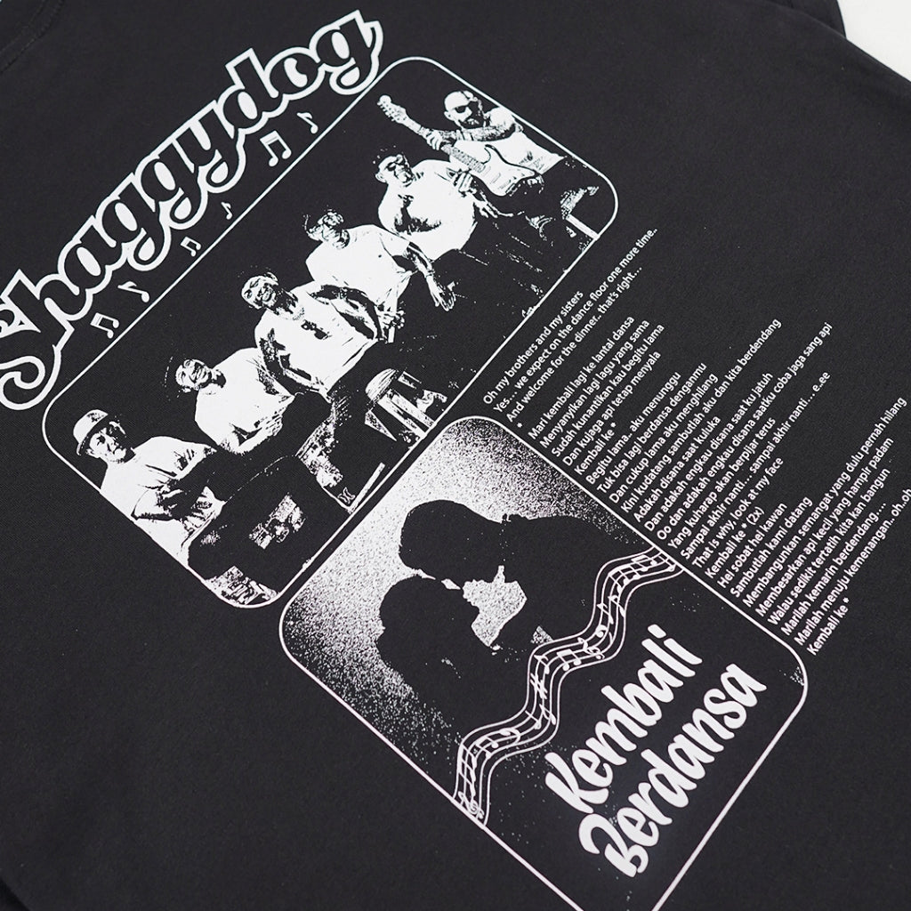 Kaos Official Merch Manunggaling Shaggydog x Dagadu - Hitam