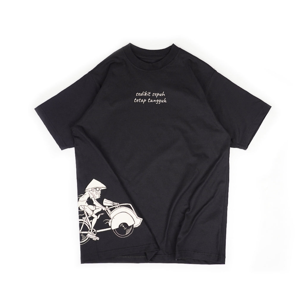 Dagadu Kaos Bigsize Becak Sepuh - Hitam