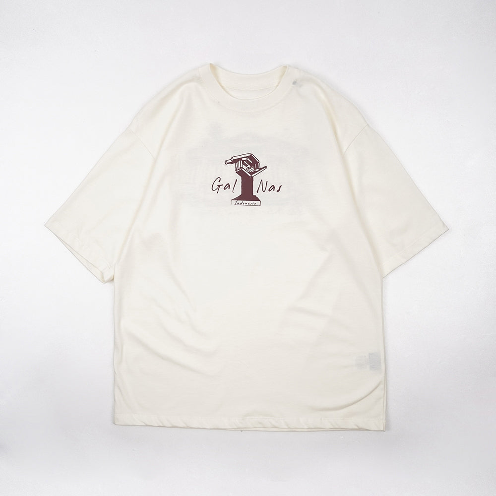 Dagadu Official Merch Galeri Nasional Kaos Oversize - Off White