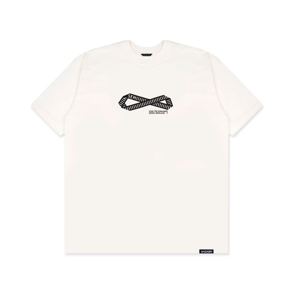 Dagadu T-shirt Reguler Official Merch Artjog 2026 Senin itu Panjang | Modal Blend