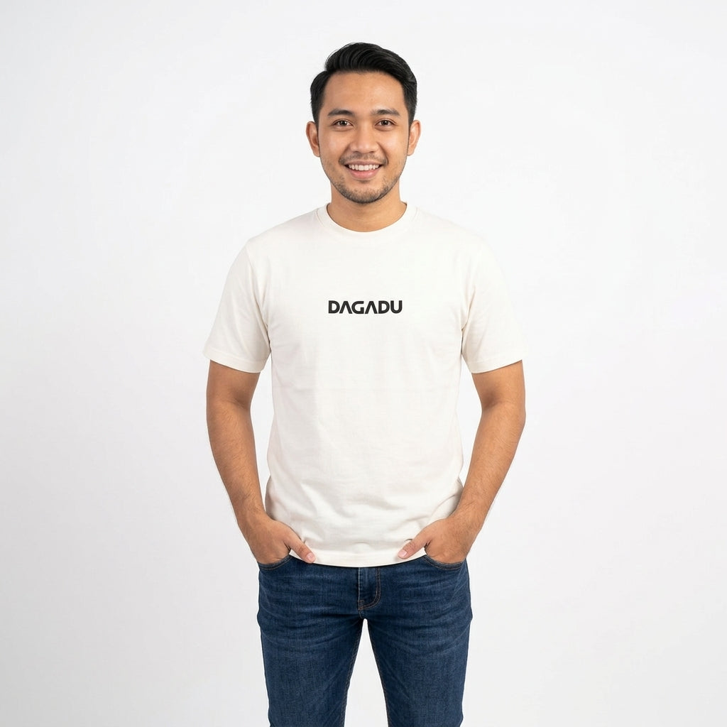 Dagadu Kaos Pria Lengan Pendek Reguler Jalan Malioboro Cotton Combed 24S